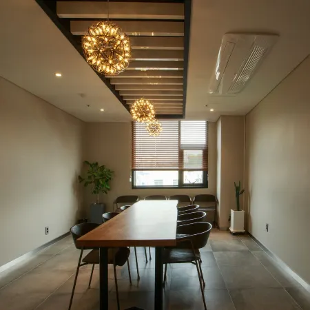 Brosis Hotel