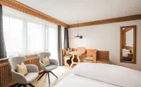 Hotel Ladinia