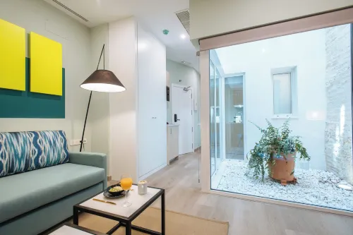 Sercotel Sevilla Guadalquivir Suites - Homestays