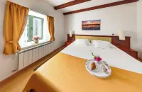 Villa Primorje فنادق في بيوغراد نا مورو