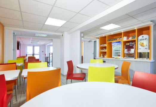 비트롤 주변 명소