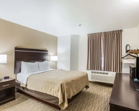 Quality Inn & Suites Meridian - West Boise Hotels in Ada County