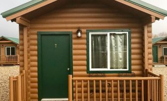 Bryce Valley Lodging