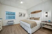 Casey Key Resorts - Beachfront Hotels in Nokomis