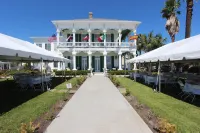 The George Manor Hotels in Galveston