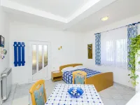 Apartments Mario Hotels in Novalja