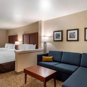 Comfort Inn & Suites