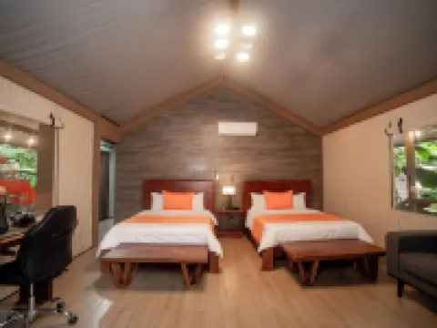 Valverde Glamping & Ecolodge Hotels in Colorado