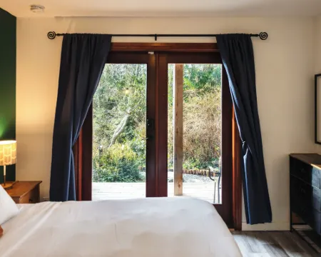 シクルーデッド オーシャンフロント - アップステアーズ トフィーノのホテル