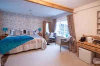 Magpies Lodge Hotels in Horsham