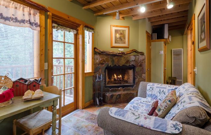 Idyllwild Bunkhouse