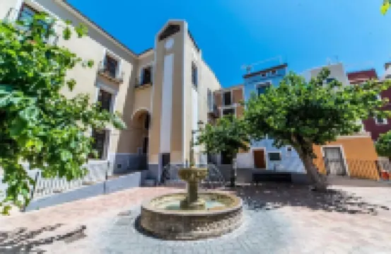 阿洛賈米恩託斯拉維拉市長7號酒店