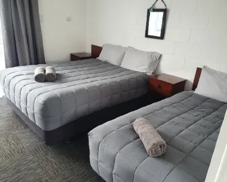 Brooklyne Motel Sanson Hotels in Sanson