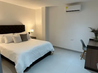 Hotel Zuriel Boutique Hotels near Rafael Núñez International Airport