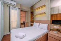 Cozy Studio at Transpark Cibubur Apartment - Kitchens