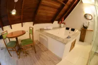 Hotel Renascença - Hot Tub