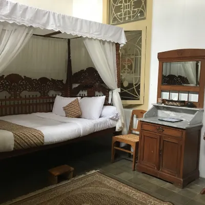nDalem Natan Royal Heritage Hotels near Kotagede Mosque
