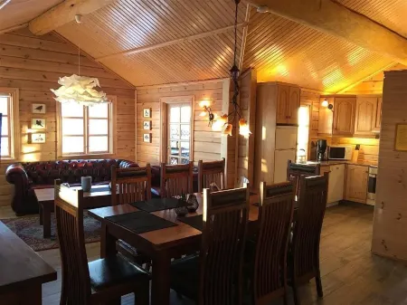 Aurora Vacation Homes Fagravik Отели в г. Akureyrarbaer