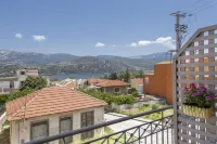 Dina Apartments Argostoli - con vistas a la montaña
