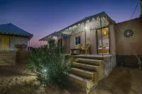 Desert Holiday Camp Hotels in Sam