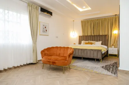 Sunrise Cave Guest House Отели в г. Абери