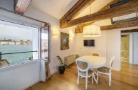 AL REDENTORE DI VENEZIA LUXURY APARTMENTS Hotel a 