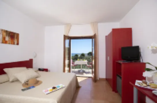 โรงแรมเดลเลโมเร