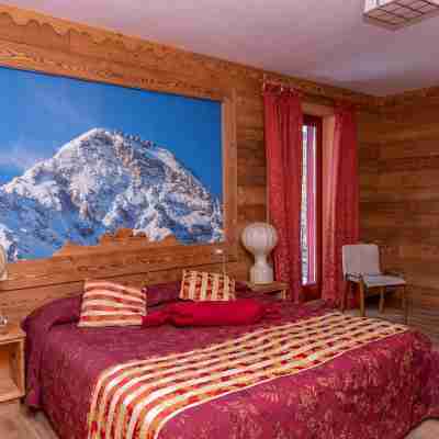 Hotel Chaberton Rooms