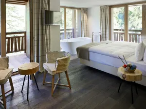 La Vue Luxury Living Apartments