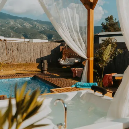Kıvanç Tatil Köyü