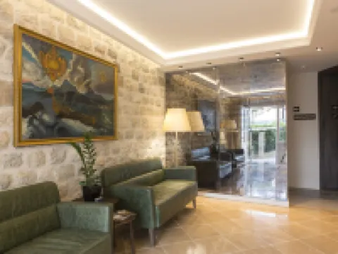 Heritage Hotel Leon Coronato Hotels in Perast
