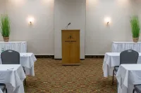 Rogue Regency Inn & Suites Các khách sạn ở Medford