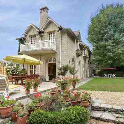 Manoir des Cavaliers - BnB Hotel Exterior