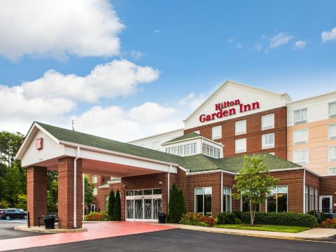 Hilton Garden Inn Hampton Coliseum Central