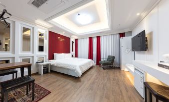 Stay Hotel