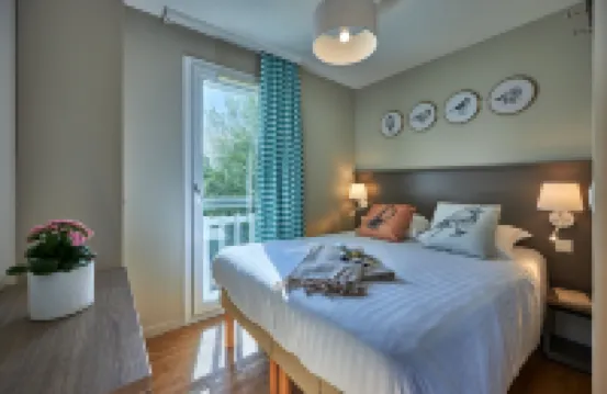 Pierre & Vacances Résidence le Chant des Oiseaux Отели в г. 