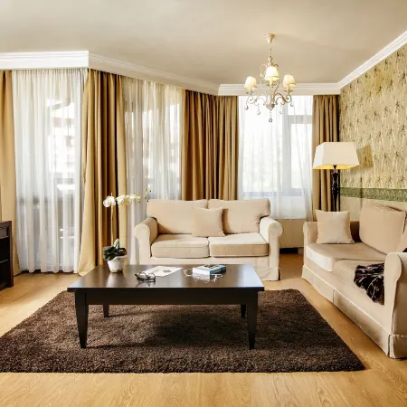 Premier Luxury Mountain Resort