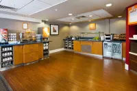 Holiday Inn Express Swansea - East Hotels in Aberavon