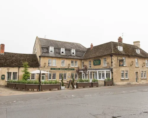 The Kings Arms Hotel Hotels in Melksham