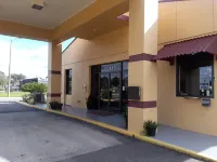 Budget Lodge Mount Dora Hotels in Eustis
