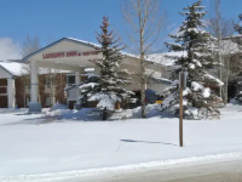 Luxury Inn & Suites Hotels in Silverthorne