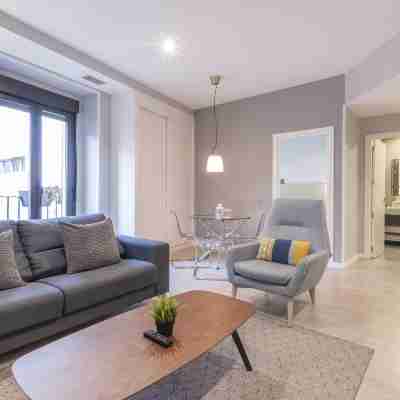 Arenal Suites Puerta del Sol Rooms