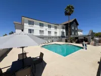 Garner Hotel PHOENIX NORTHWEST - SURPRISE by IHG - Pools