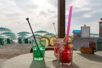 聖特羅佩飯店 - 酒吧