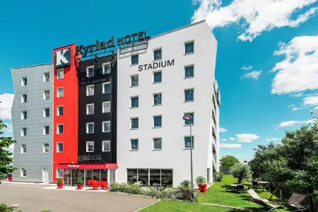 Kyriad Lyon Est - Stadium - Eurexpo Отели в г. Десин-Шарпьё