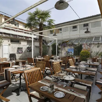 The Originals City Hôtel les Thermes de lAvenue Dax