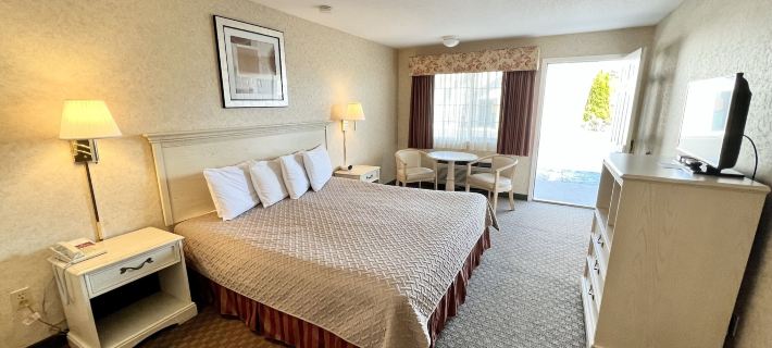 Court Plaza Inn & Suites of Mackinaw Hotels in Cheboygan County