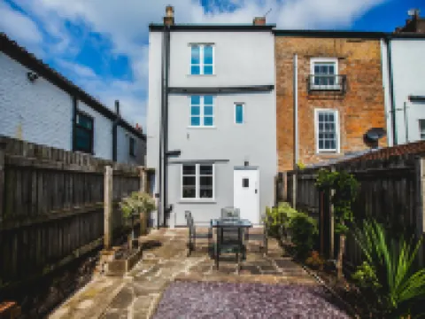 No8 Chepstow Hotels in Chepstow