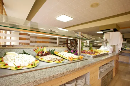 Seramar Hotel Luna Park Adults Only