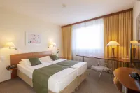 Globana Airport Hotel Hotels in Wiedemar